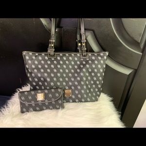 Dooney & Bourke purse and wallet